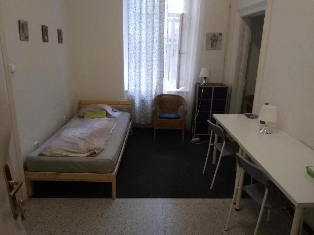 Rooms Veveri - Uvoz, 10 Min Peski Do Centru Brno Exterior foto